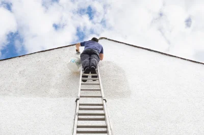Peinture extérieure à Cronce — façades et ravalement